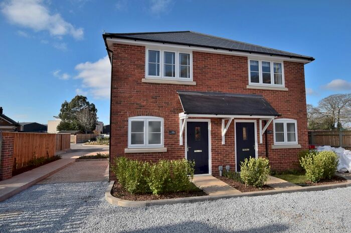 2 Bedroom Semi-Detached House To Rent In C Old Milton Road, New Milton, Hampshire., BH25