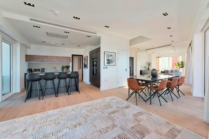 2 Bedroom Flat To Rent In Exchange Gardens, Keybridge Tower, SW8