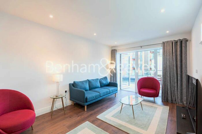 2 Bedroom Flat To Rent In Filmworks Walk, Ealing, W5