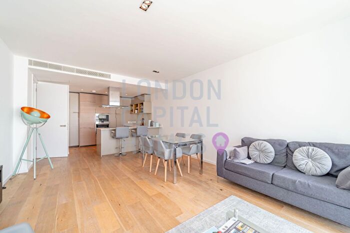 3 Bedroom Flat To Rent In Arthouse, York Way, London, N1C