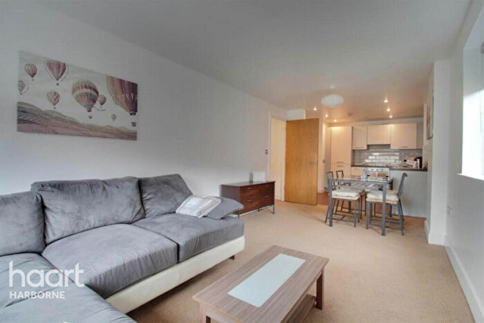 2 Bedroom Apartment For Sale In Regal Court, Bishopsgate Street, Birmingham, B15