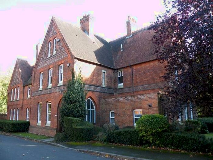 1 Bedroom Flat To Rent In Haywood Court, Reading, RG1