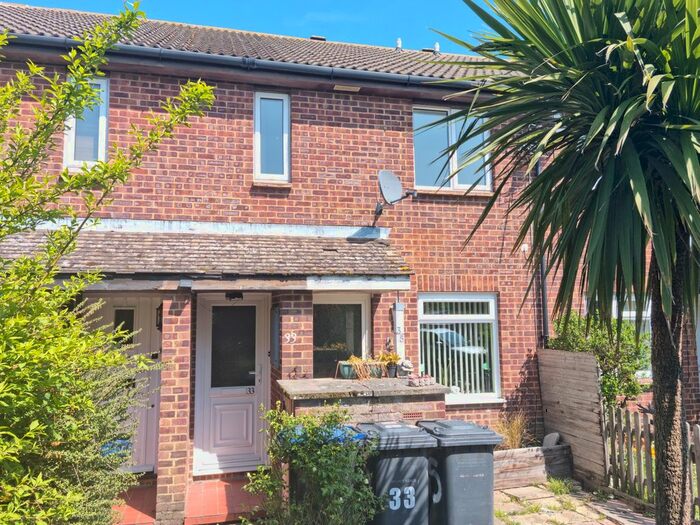 1 Bedroom Flat To Rent In The Meadows, Broomfield, CT6