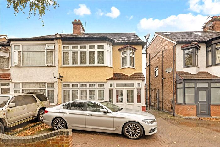 4 Bedroom Semi Detached House For Sale In Bourne Gardens, Chingford, London, E4