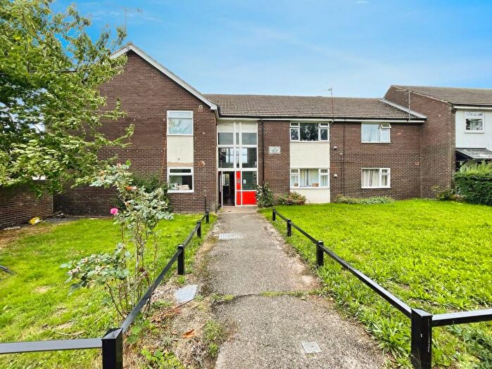 2 Bedroom Flat For Sale In Ludlow Drive, Ellesmere Port, CH65