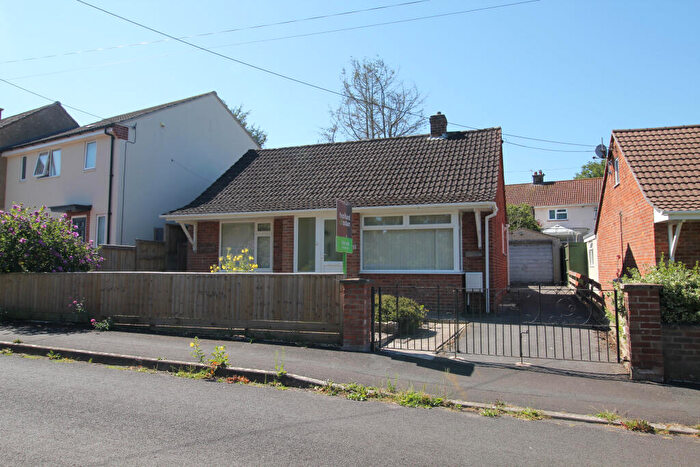 2 Bedroom Bungalow For Sale In Portland Road, Street, BA16
