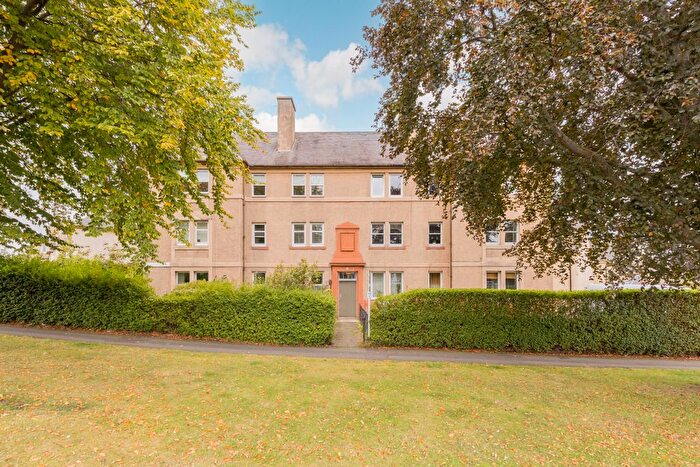 2 Bedroom Flat For Sale In / Boswall Parkway, Edinburgh, EH5