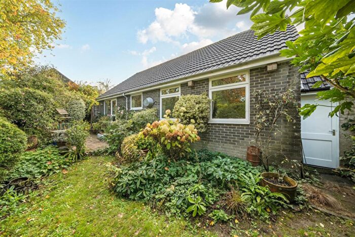 3 Bedroom Semi-Detached Bungalow For Sale In Whites Close, Piddlehinton, Dorchester, DT2