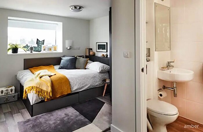 2 Bedroom House To Rent In Rupert St, Bristol, BS1