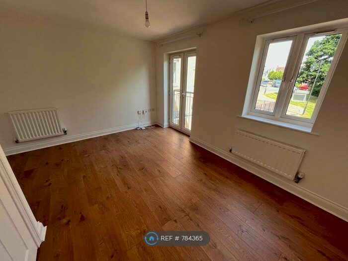 4 Bedroom Terraced House To Rent In Mazurek Way, Swindon, SN25