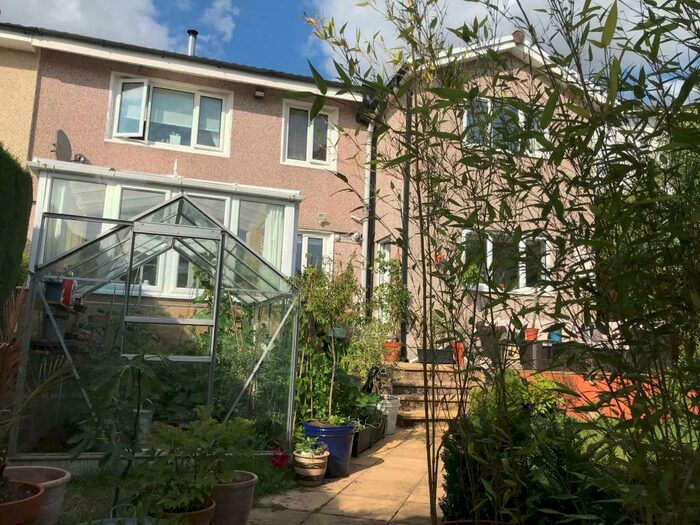 5 Bedroom Semi-Detached House For Sale In Crickhowell, Brecon/Abergavenny, NP8