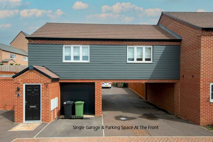 2 Bedroom Coach House To Rent In Sulgrave Way, Wellingborough, NN8