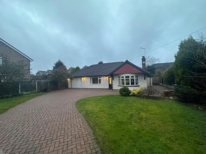 2 Bedroom Bungalow To Rent In Northfield Lane, Wickersley, Rotherham, S66