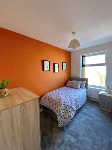 1 Bedroom House To Rent In Burnley Road, Colne, BB8