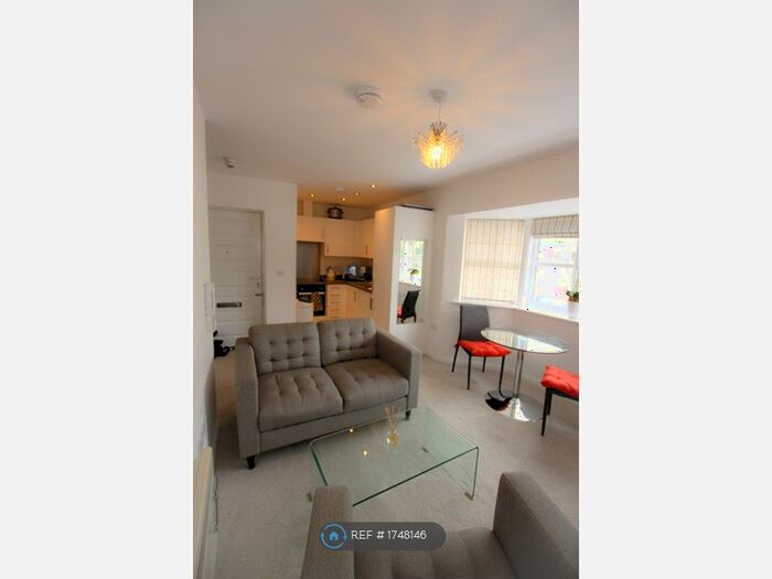 1 Bedroom Flat To Rent In Llys Adda, Bangor, LL57