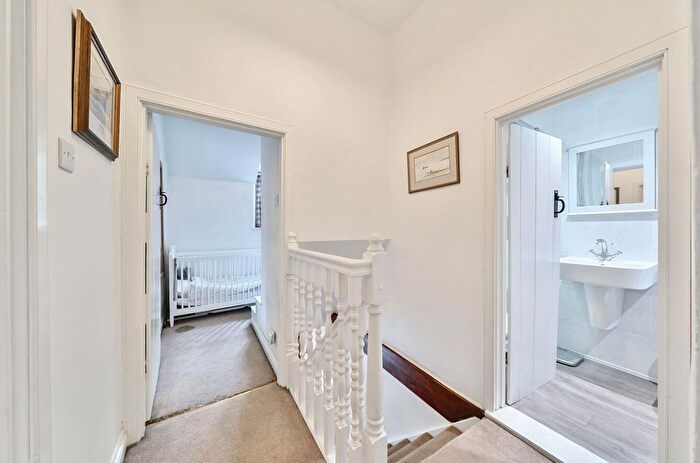 3 Bedroom Terraced House For Sale In Waterside, Castle Combe, SN14