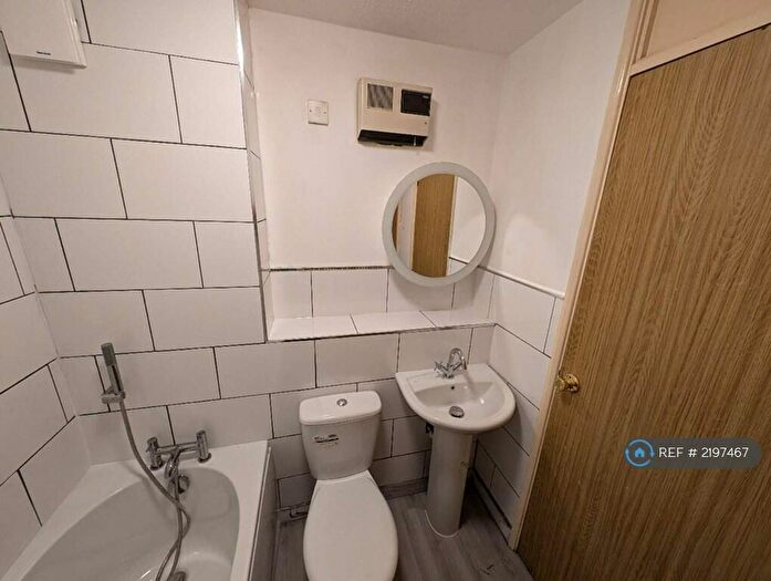 Studio To Rent In Knights Road, Braintree, CM7