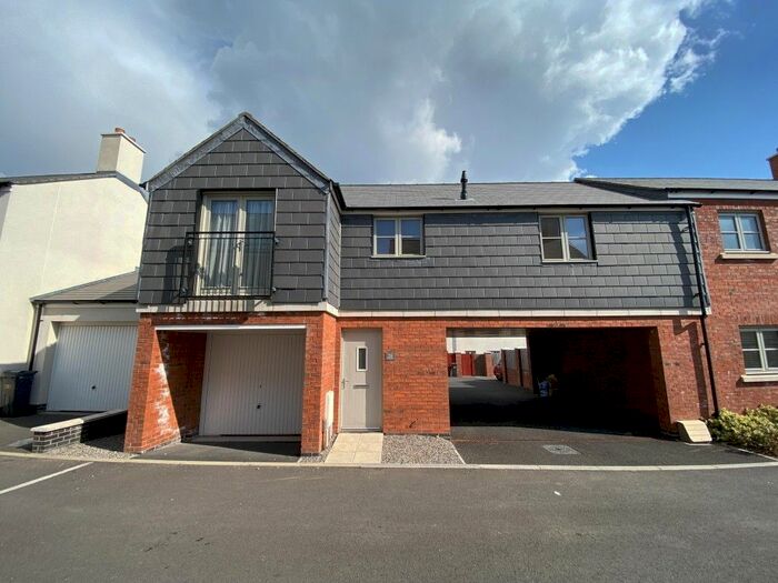 2 Bedroom Flat To Rent In Lle Crymlyn, Llandarcy, Neath, Neath, SA10