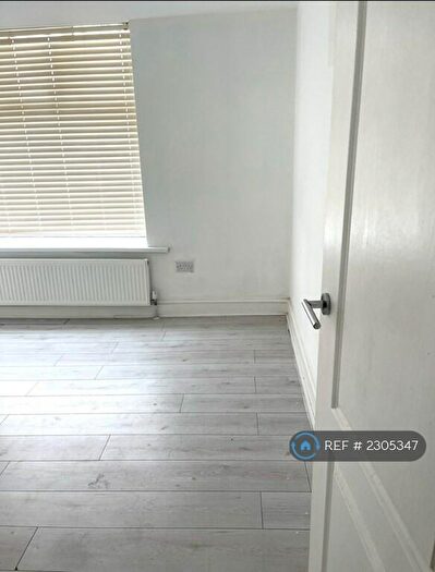 4 Bedroom Terraced House To Rent In Westbourne Avenue, Bolton, BL3