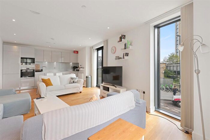 1 Bedroom Apartment For Sale In River Mill One, Lewisham, SE13