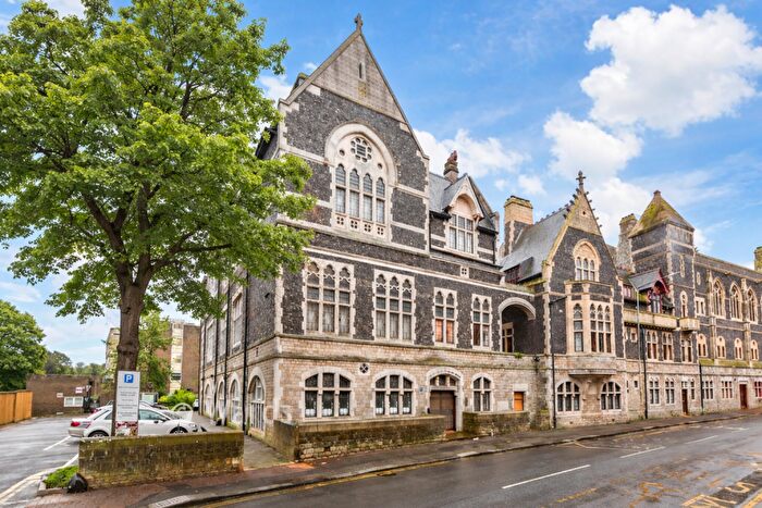 Studio For Sale In Ladywell, Dover, CT16