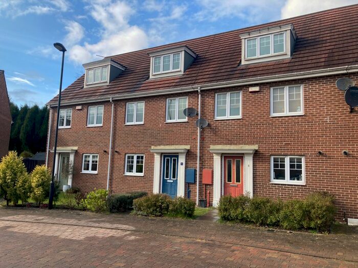 3 Bedroom Property To Rent In Skendleby Drive, Kenton, Newcastle Upon Tyne, NE3