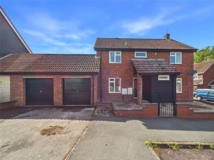 4 Bedroom Link Detached House For Sale In Old Court, Long Melford, Sudbury, Suffolk, CO10