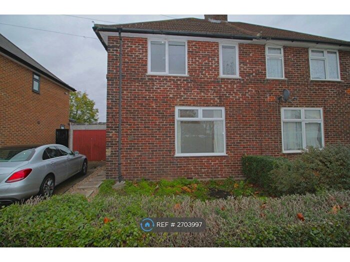 2 Bedroom Semi-Detached House To Rent In Parsloes Avenue, Dagenham, RM9