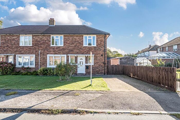 3 Bedroom Semi-Detached House To Rent In Newbury, Berkshire, RG14