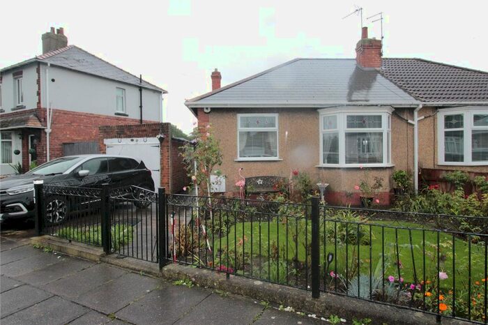 2 Bedroom Bungalow For Sale In The Causeway, Darlington, Durham, DL1