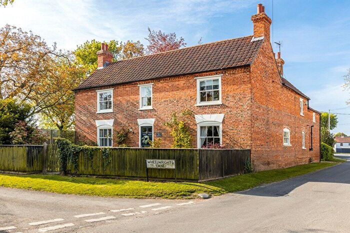 4 Bedroom Detached House For Sale In George Street, Helpringham, Sleaford, Lincolnshire, NG34
