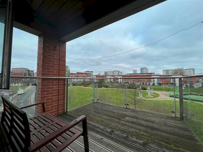 2 Bedroom Apartment To Rent In Bell Barn Road, Park Central, Birmingham, B15