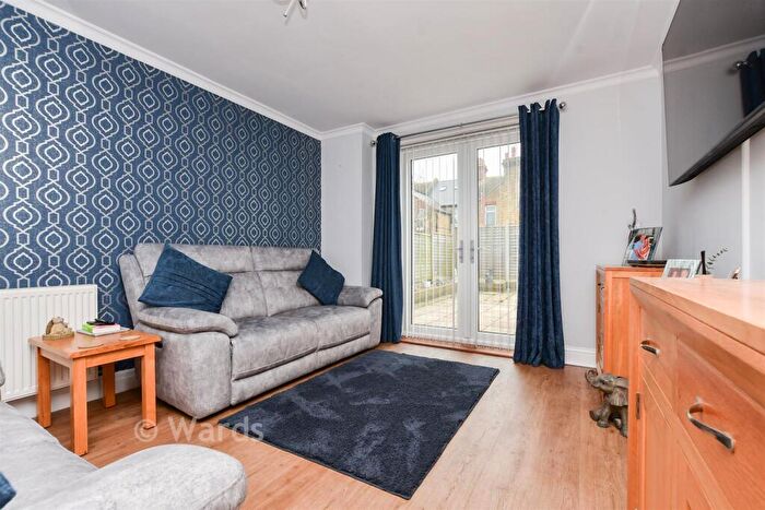 4 Bedroom Detached Bungalow For Sale In Leighville Drive, Herne Bay, Kent, CT6