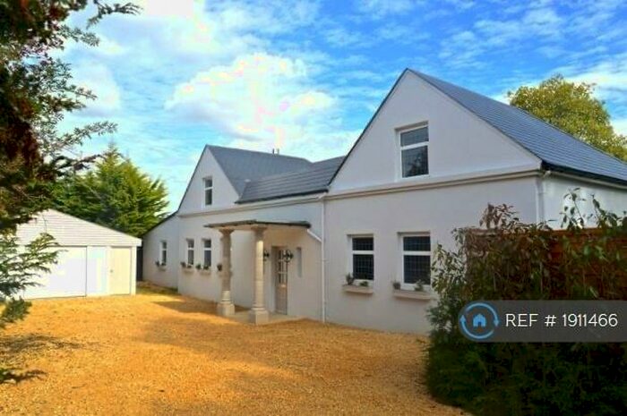 6 Bedroom Detached House To Rent In Pleasure Pit Road, Ashtead, KT21