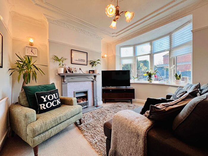 2 Bedroom Semi-Detached House For Sale In Queensway, Gawber, S75