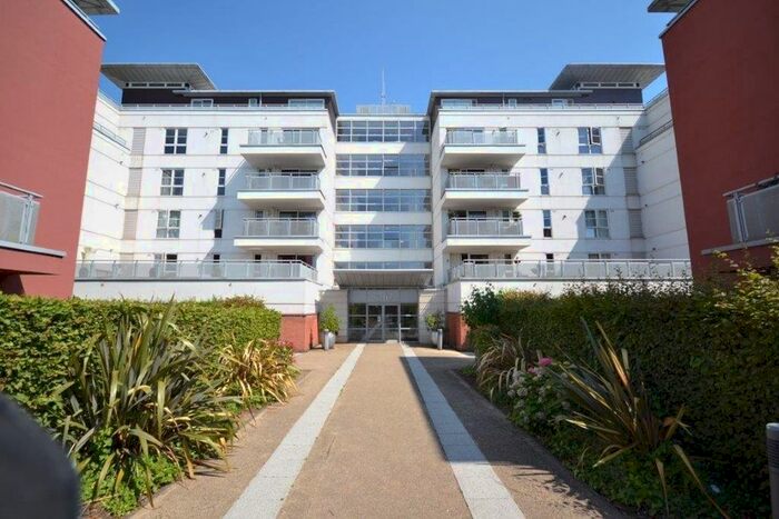 2 Bedroom Flat To Rent In Watkin Road, Leicester, LE2