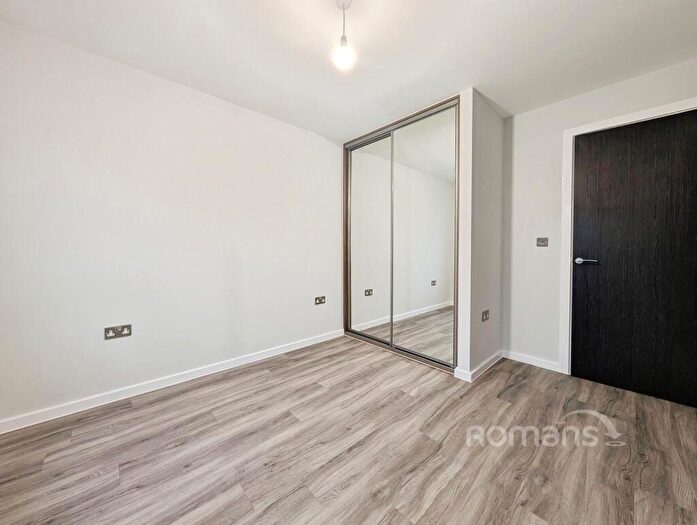 1 Bedroom Flat To Rent In Caversham Road, Reading, Berkshire, RG1