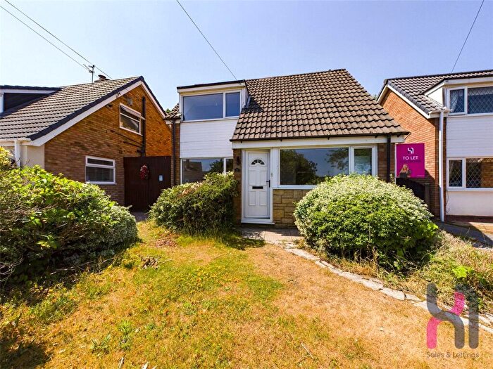 2 Bedroom Bungalow For Sale In Aspen Grove, Formby, Liverpool, Merseyside, L37