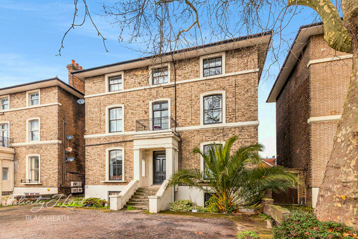 1 Bedroom Apartment For Sale In Shooters Hill Road, London, SE3
