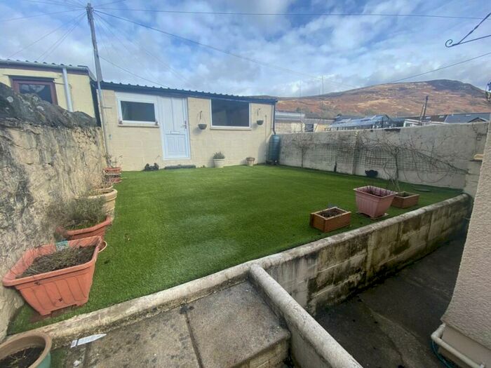 3 Bedroom Terraced House To Rent In Dumfries Street Treorchy - Treorchy, CF42