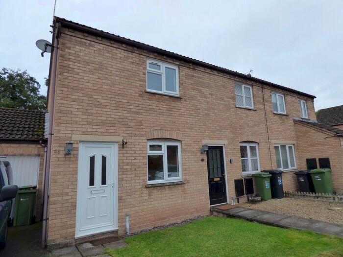 2 Bedroom Property To Rent In Westholme Road, Belmont, HR2