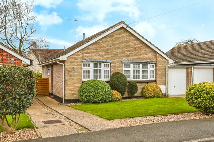 2 Bedroom Detached Bungalow For Sale In Danforth Drive, Framlingham, Woodbridge, IP13
