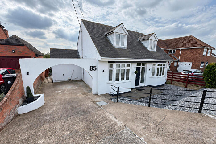 4 Bedroom Detached Bungalow For Sale In Wards Hill Road, Minster On Sea, Sheerness, ME12