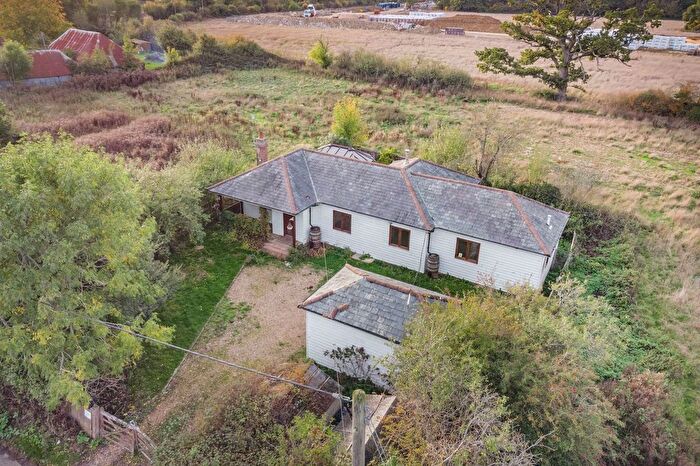 3 Bedroom Detached Bungalow For Sale In Cheeseman's Green Lane, Mersham, Ashford, TN25