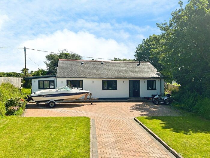 5 Bedroom Detached Bungalow For Sale In Horsedowns, Praze, Camborne, TR14