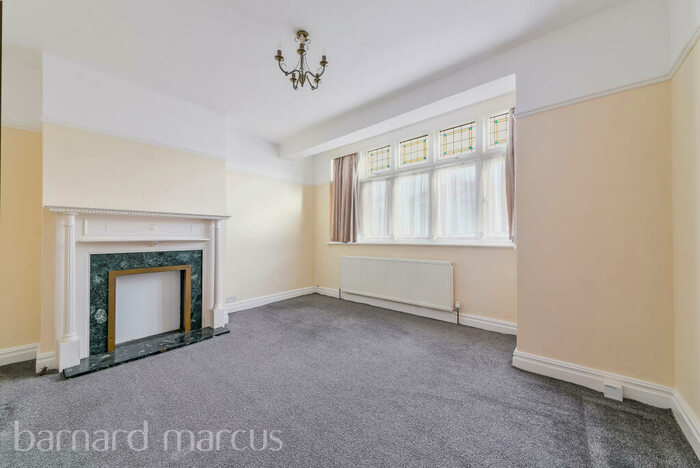 3 Bedroom House To Rent In Royston Avenue, Wallington, SM6