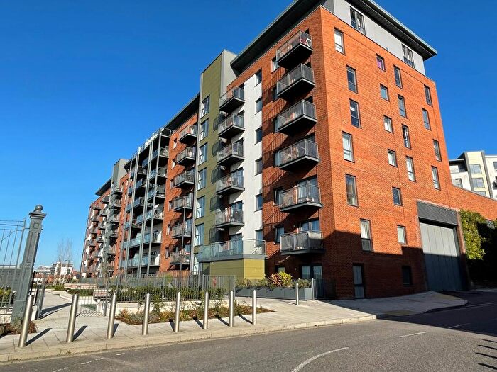 1 Bedroom Apartment To Rent In Anson Place, Woolston, SO19