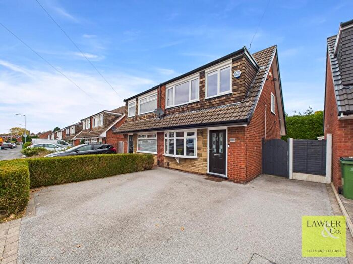 3 Bedroom Semi-Detached House For Sale In Shearwater Road, Stockport, Cheshire, SK2