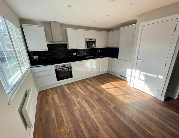 2 Bedroom Apartment To Rent In High Street, Lincoln, LN2