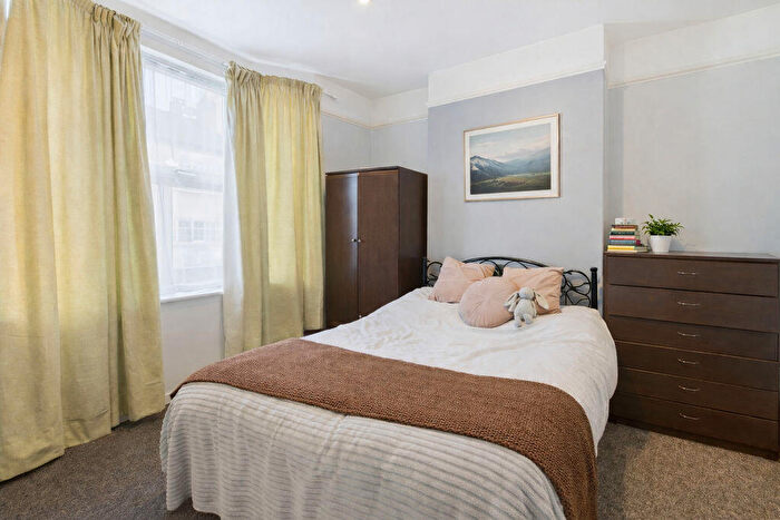 4 Bedroom House Of Multiple Occupation To Rent In Melbourne Street, Brighton, BN2